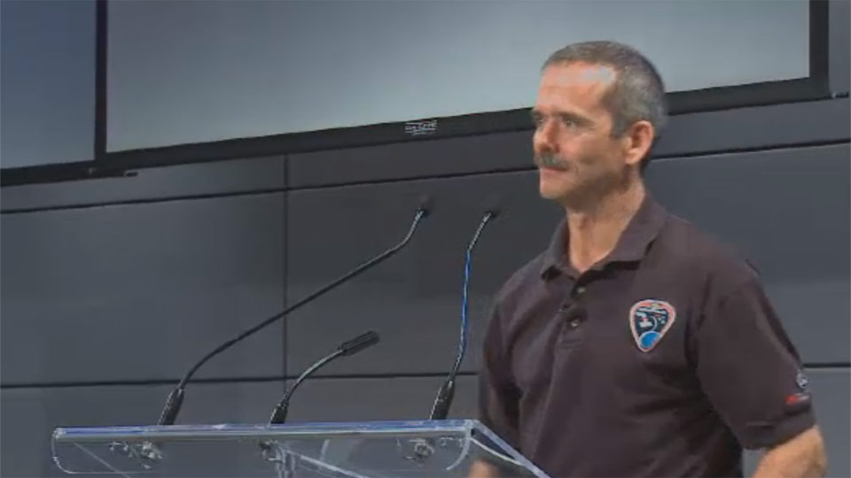 Canadian Superstar Astronaut Hadfield Announces Retirement